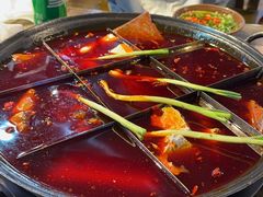 -正南齊北重庆老火锅(光华村直营店)