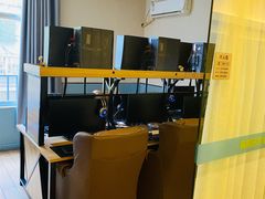 -网鱼电竞·棋牌(五一广场店)