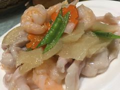 -泉畔人家·老济南经典鲁菜(大明湖店)