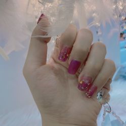 -七彩虹美甲美睫 半永久