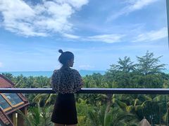 -三亚湾海居铂尔曼度假酒店