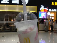 椰子麦乐酷-麦当劳(融创茂店)