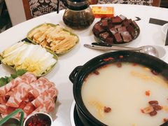 -叶记猪肚鸡(宝安椰林湾店)