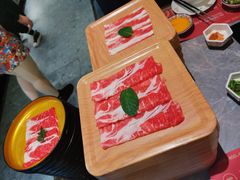 -一绪に寿喜烧(荟聚店)