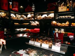 -Salon de The de Joel Robuchon(外滩18号店)