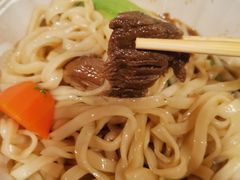 金牌红烧牛肉面-康师傅私房牛肉面(北京南站店)
