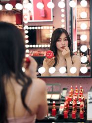 -VALENTINO华伦天奴美妆