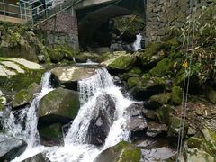 -藏龙百瀑风景区