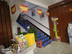 -赫尔森口腔·牙齿种植修复