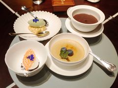-杭州西子湖四季酒店·金沙厅