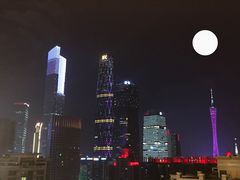 -广州周大福金融中心
