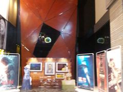 -大地影院(上海南汇店)