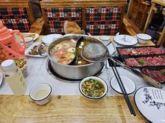 -田村·酸汤鲜牦牛肉火锅(布达拉宫广场店)