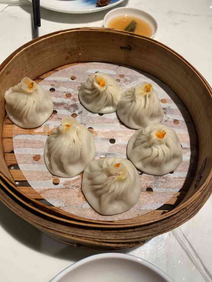 绿波廊(豫园路店)-"带父母去的,点心是很地道的老式传统做法,.