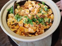 -小鲤鱼·黑松露烧鹅·手工煲仔饭·大筒骨炖汤(王府井店)