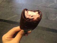 -全家便利店(杭州龙翔桥地铁站店)