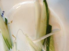 北京烤鸭中配料的不明体毛1-大碗居老北京炸酱面(蛇口店)