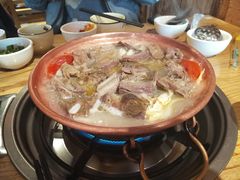 -阿婆情腊排骨火锅(金虹路店)