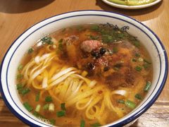 -矮子粉店1985·长沙米粉(湘春路店)