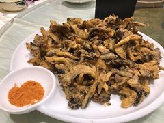 干炸小蘑菇-金手勺东北菜馆(大屯北路店)