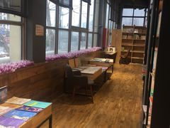 -新华书店(解放中路店)