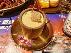 -何师烧烤·香辣蟹·川菜·30年老品牌(紫荆店)