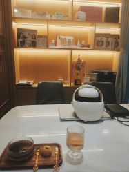 -香港倾城国际·美容美体中心