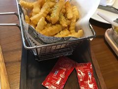 薯条-榴莲家比萨(美食街店)