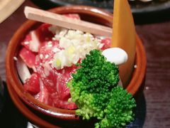 -山川小町·极番烧肉(新地假日广场店)