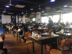 大堂-皖北巫氏三胖地锅鸡(长淮总店)