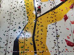 -问山MountQuest攀岩馆