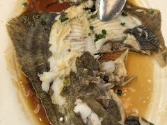 -五谷芳乳鸽王(海景店)