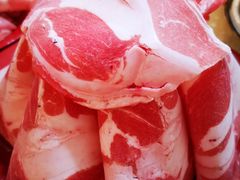 羊肉片-洞庭洲·防空洞火锅·烧烤·铜锅涮肉(新百广场店)