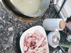 -一席地·本地鸡窝·杭帮鸡火锅(萧山银隆百货店)