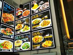 -李连贵酒家熏肉大饼(昆明街店)