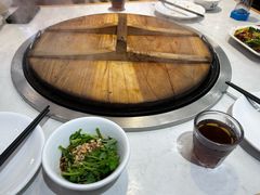 -鲁员外地锅鸡地锅鱼(古墩路店)