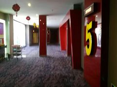 -横店电影城(李沧店)