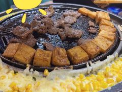 -胡悦里韩式烤肉(芝罘万达广场店)