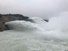 -黄河小浪底水利枢纽风景区