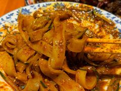 -柴窝堡22号辣子鸡·传承新疆菜