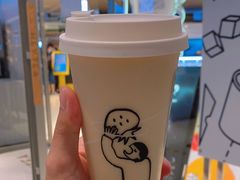 -喜茶(北京华贸购物中心店)