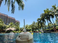 -三亚湾海居铂尔曼度假酒店