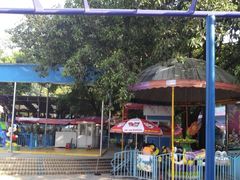 -顺德大良半月城游乐场