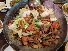 -富正毅三下锅·湘西韵味(天门山索道店)