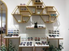 -肆兮眼镜·蔡司·徕卡战略合作店(大坪店)