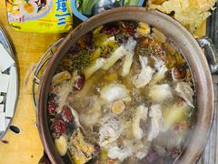 -威邵鸡煲(西华路总店)