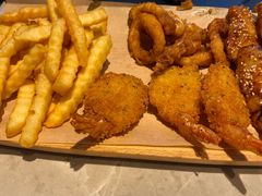 -必胜客(尹山湖歌林公园店)