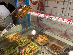 -矮子粉店1985·长沙米粉(湘春路店)