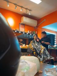 -鸿運 BARBER SHOP男士理发馆
