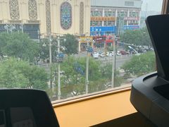 -健龙森俱乐部·游泳·健身·羽毛球综合体育馆